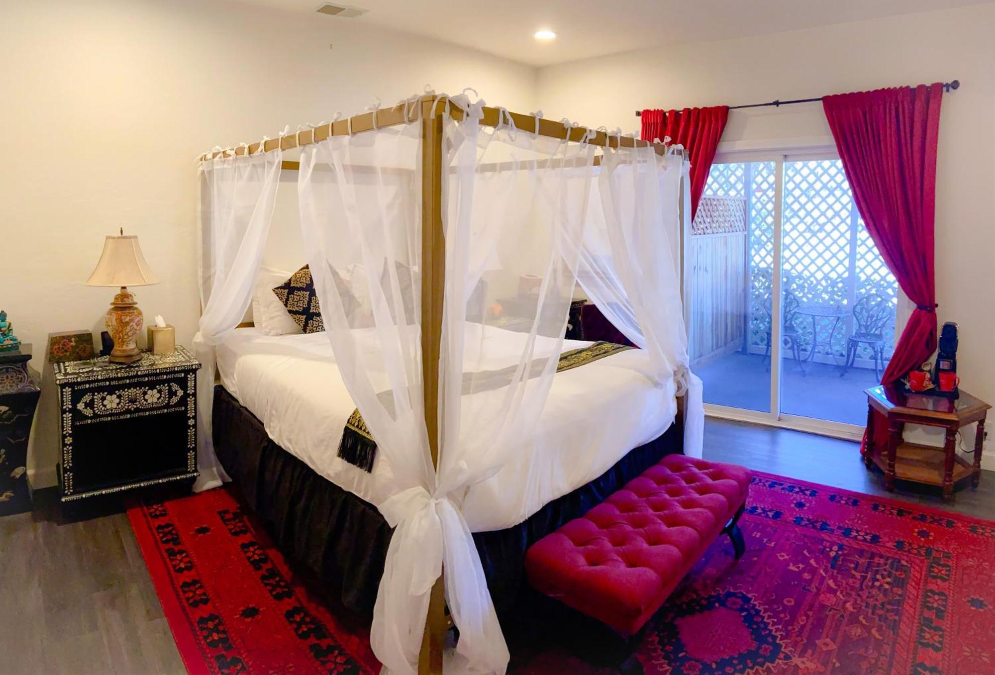 Quiet Mind Mountain Lodge, Retreat & Spa جوليان الغرفة الصورة