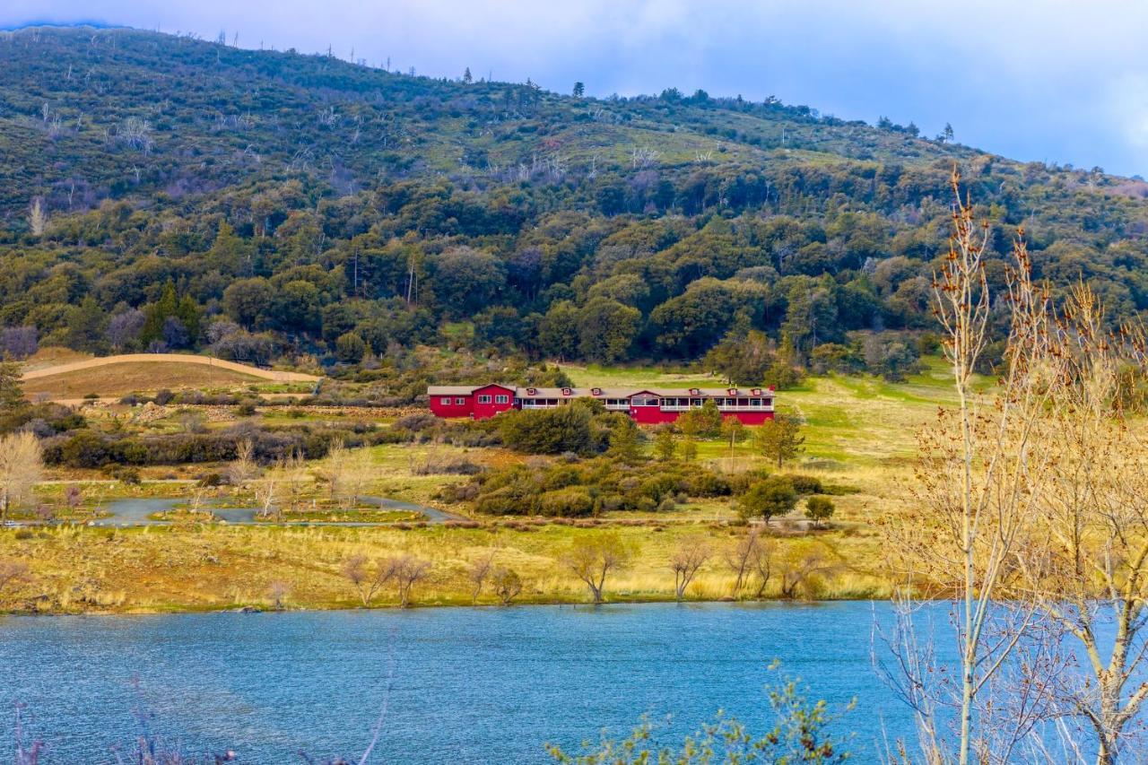 Quiet Mind Mountain Lodge, Retreat & Spa جوليان المظهر الخارجي الصورة
