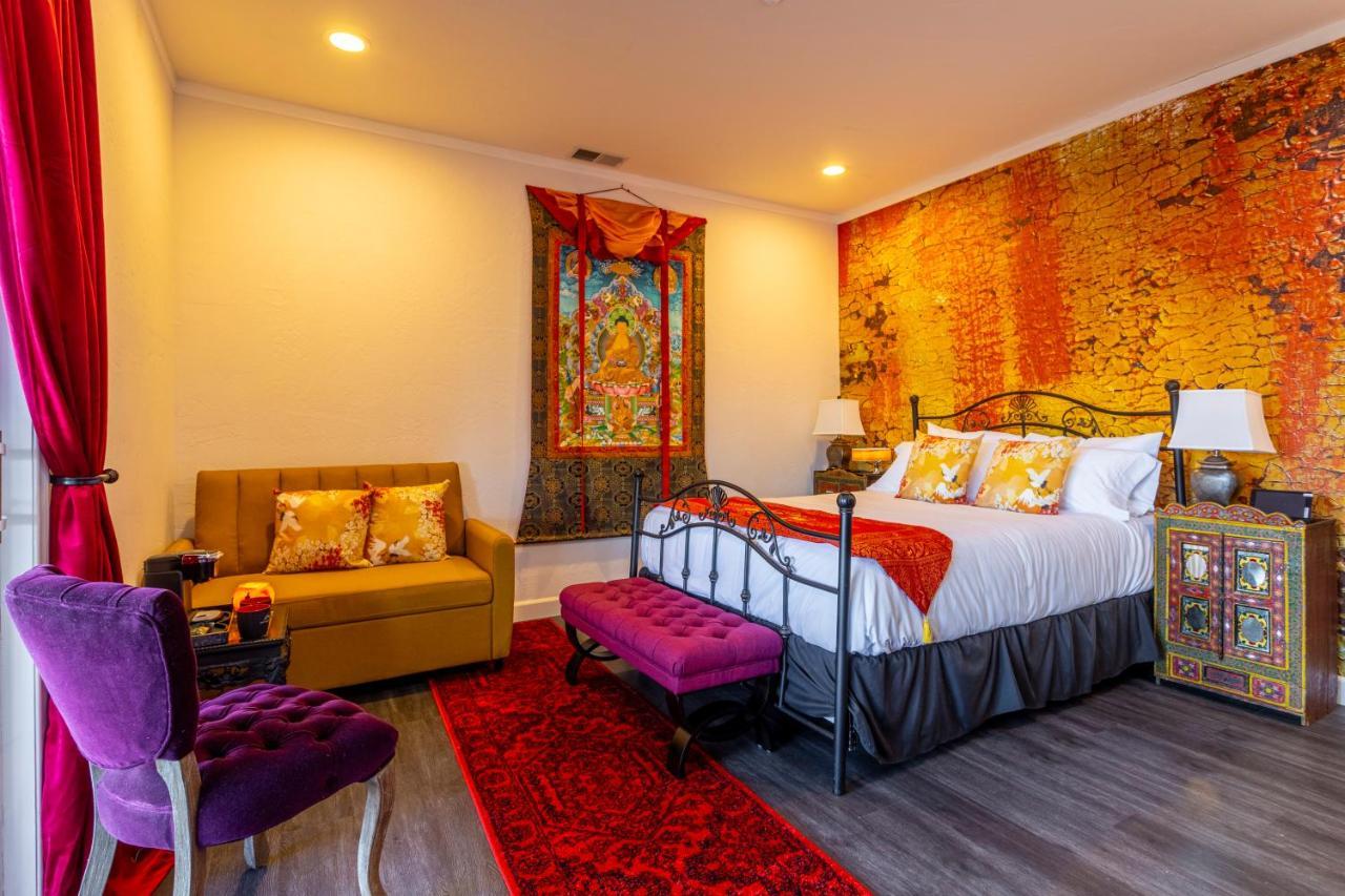 Quiet Mind Mountain Lodge, Retreat & Spa جوليان المظهر الخارجي الصورة